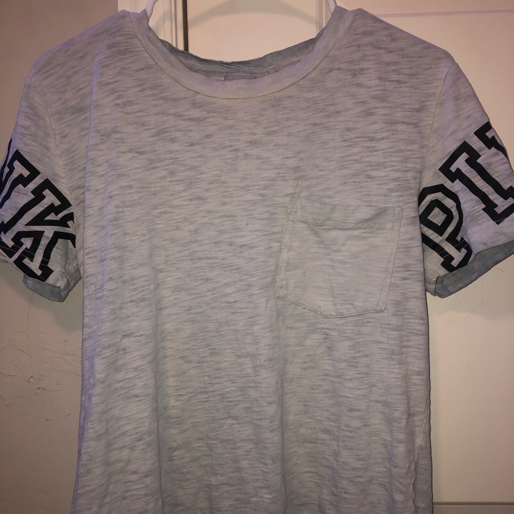 Light grey PINK t-shirt